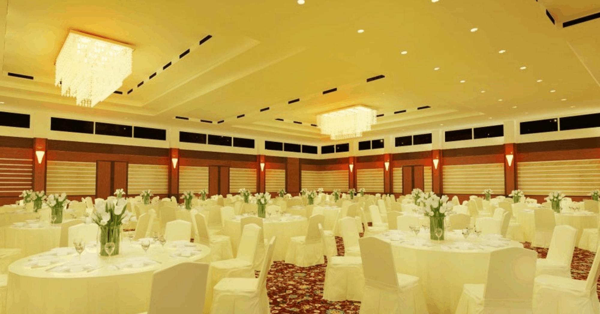 Grand Asrilia Hotel Bandung Esterno foto